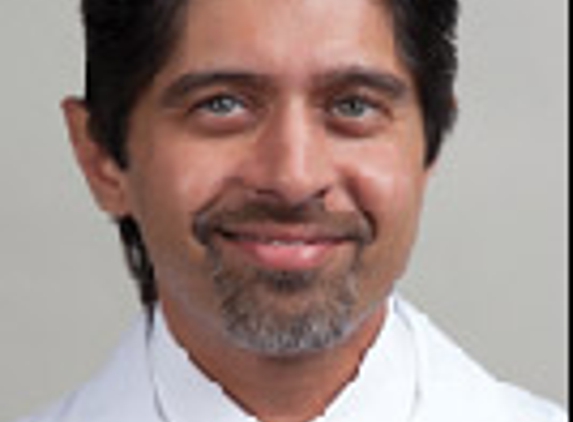 Dr. Vedang Arun Londhe, MD - Los Angeles, CA