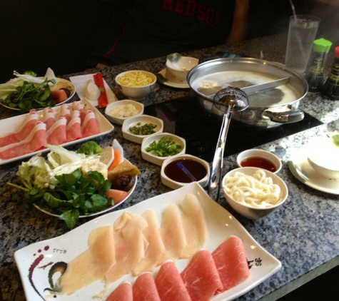 Van's Shabu & Bar - Dorchester, MA