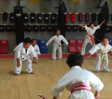 Claycomb Academy of Martial Arts - Fontana Karate Club - Fontana, CA