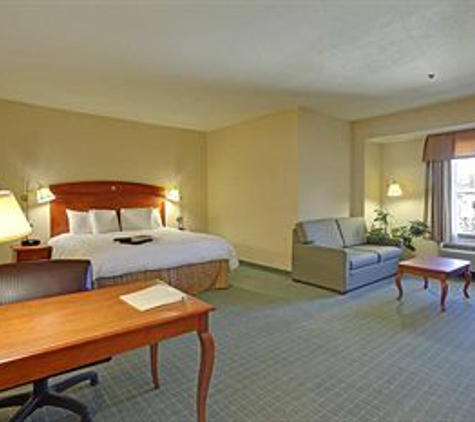 Hampton Inn & Suites Los Angeles/Sherman Oaks - Sherman Oaks, CA