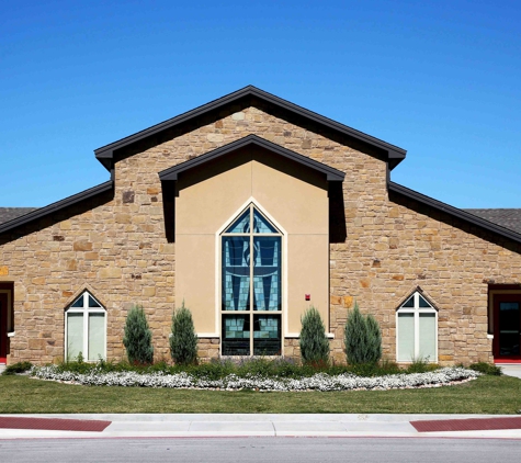 Holy Trinity Catholic High School - Temple, TX