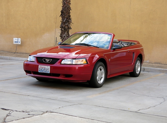 Desert Auto Deals - Palm Desert, CA