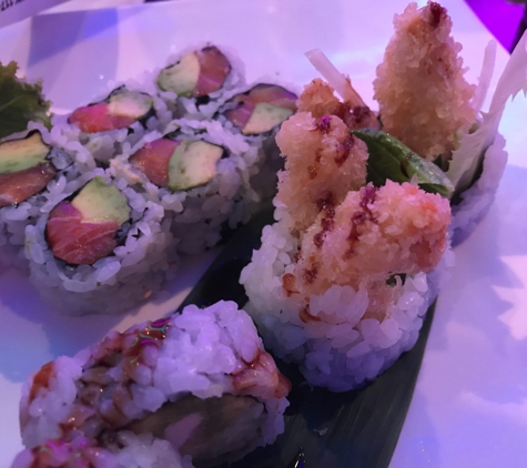 Izumi Sushi And Hibachi Grill - Commack, NY