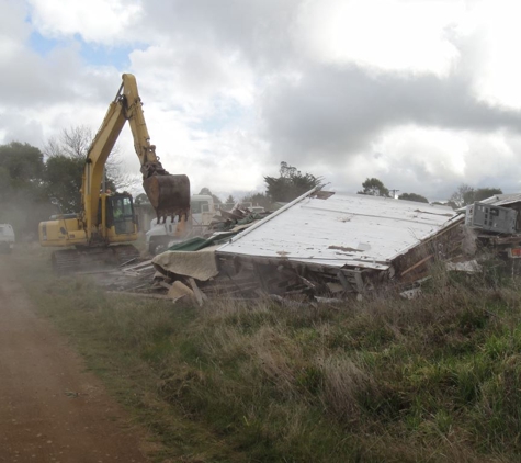 Aceloch Earthmoving - Trentham, VIC
