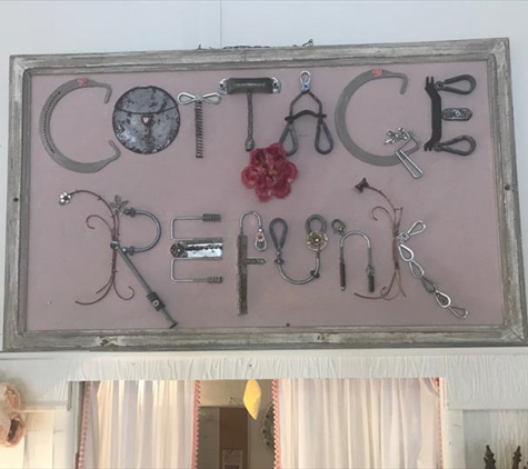 Cottage Refunk - Plattsmouth, NE