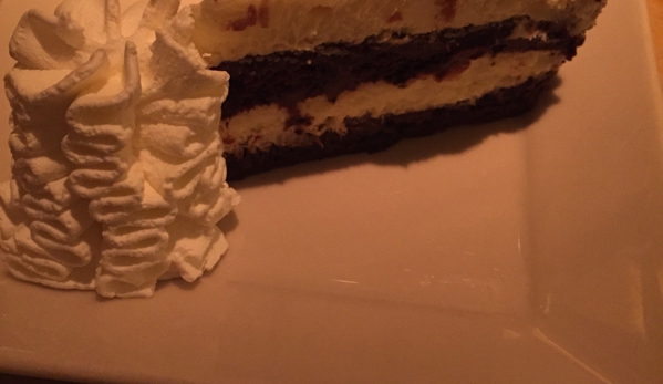 The Cheesecake Factory - Fort Worth, TX