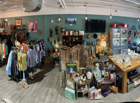 Modern Vintage Marketplace - Highlands Ranch, CO