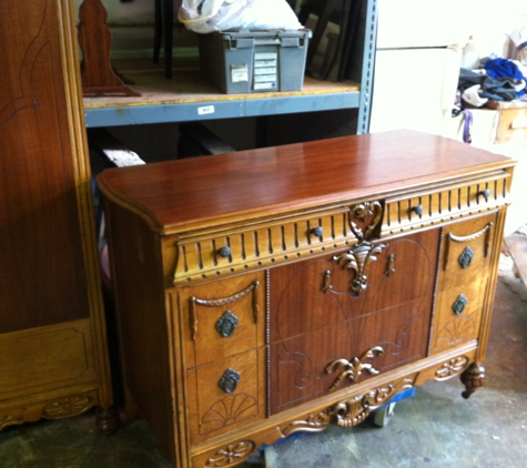 Quality Furniture Restoration LLC