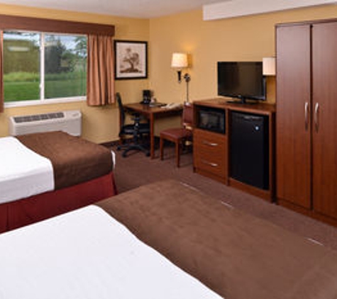 AmericInn Lodge & Suites of St. Cloud - Saint Cloud, MN