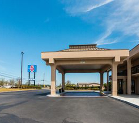 Motel 6 - Dublin, GA