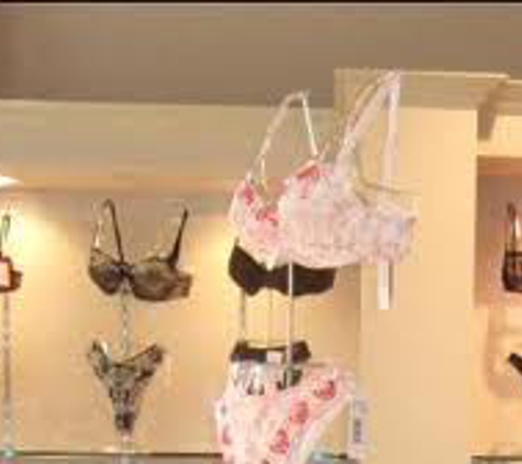 Top Drawer Lingerie - Houston, TX