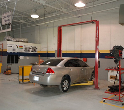 Benchmark Collision Center - Nashville, TN