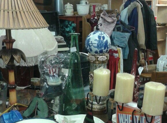 Lawrence Antique Mall - Lawrence, KS