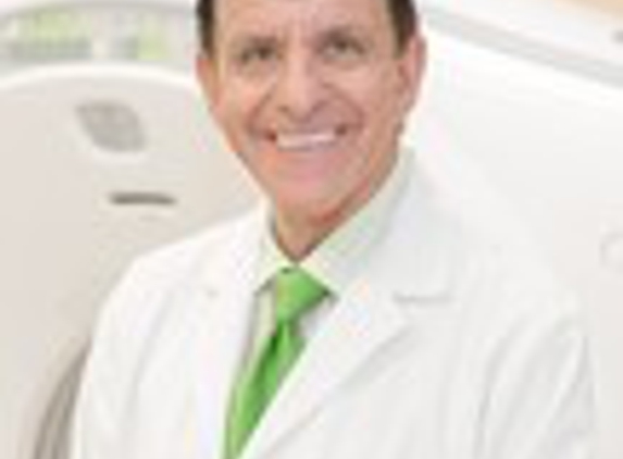 Ronald Selwyn Grusd, MD, DABR - Beverly Hills, CA