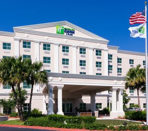 Holiday Inn Express & Suites Miami-Kendall - Miami, FL