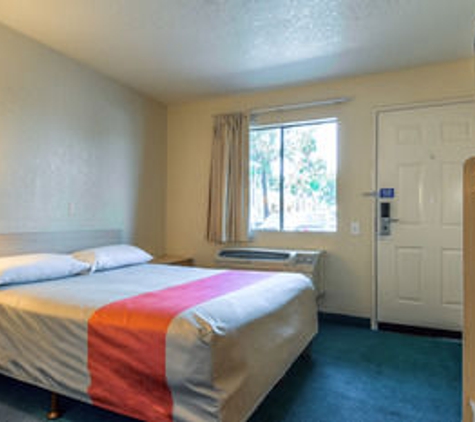 Motel 6 - Buena Park, CA