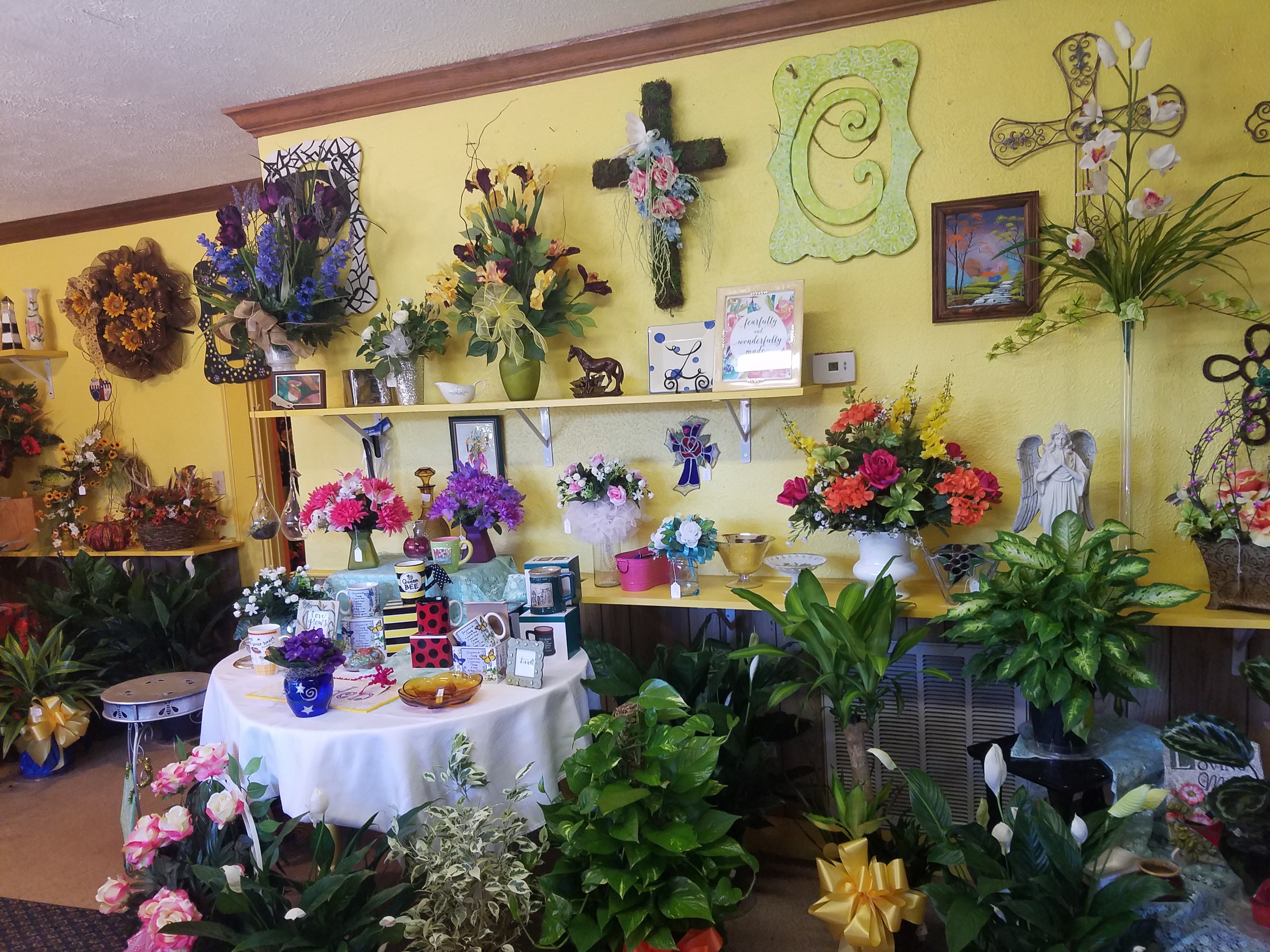 Bo-Kay Florist Inc Po Box 889, Bay Springs, MS 39422 - YP.com