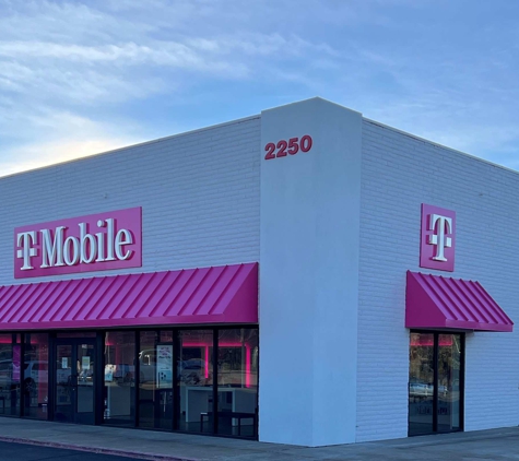 T-Mobile - Miami, AZ