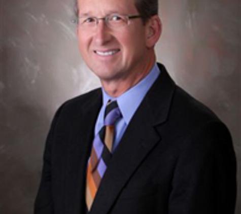 Doug D Vanhofwegen, DDS - Spencer, IA