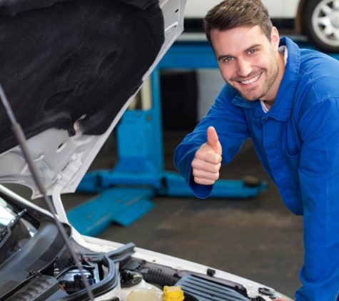 Barrett's Auto Electrical - Svensson Heights, QLD. We work on all sorts of vehicles, including boats, trucks, earthmoving and trailers.