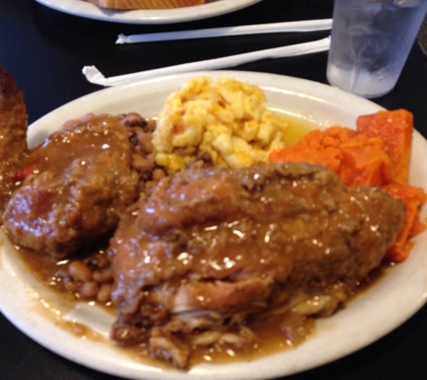 Nellies Soul Food - Oakland, CA