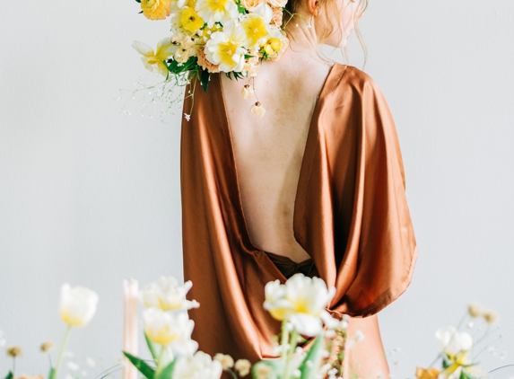 The Floral Eclectic - Dallas, TX. influencer florist in the Dallas Fort Worth area