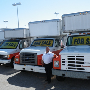 U-Haul Moving & Storage at Summer Ave - Memphis, TN