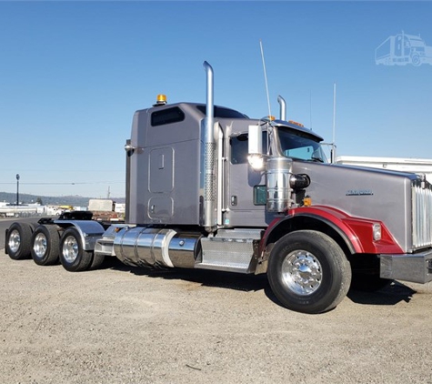 Class 8 Trucks - Spokane Valley, WA. Heavy Haulers