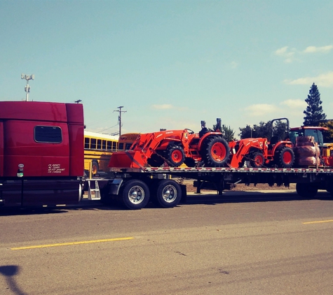 Associated Transportation Trucking - Houston, TX. Flatbed Service, local and nationwide