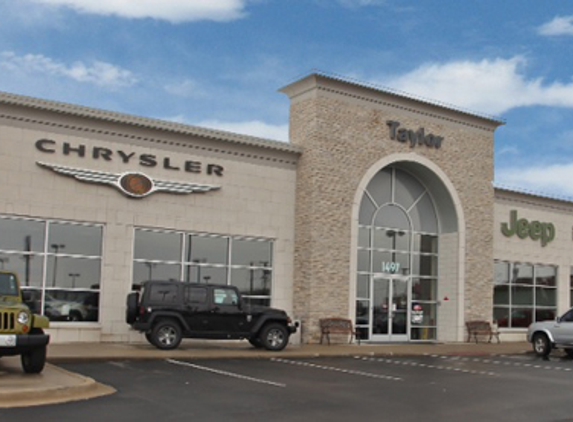 Taylor Chrysler Jeep Dodge - Bourbonnais, IL