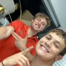 Varsity Boys Moving & Hauling Junk - Relocation Service