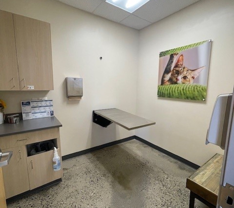Vetco Total Care Animal Hospital - Baldwin, NY