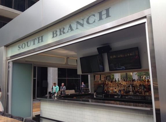 South Branch Tavern & Grille (The Loop - Chicago) - Chicago, IL