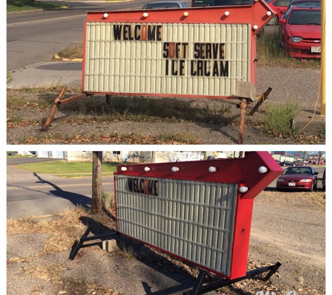 Sandi's Drive-In - Cornell, WI