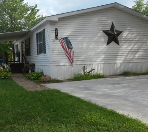 Pine Ridge Mobile Home Park - North Ridgeville, OH