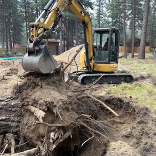 Leavn Trax Excavation