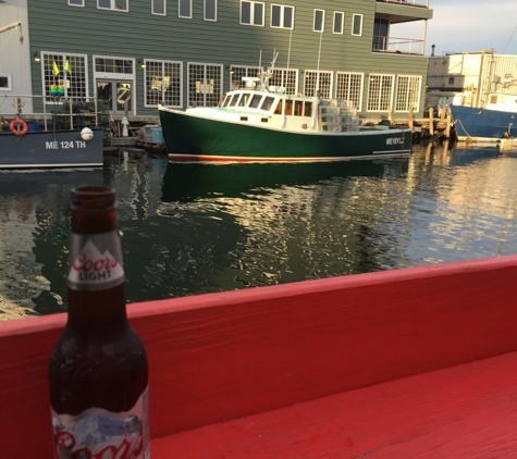 Porthole Restaurant & Pub - Portland, ME