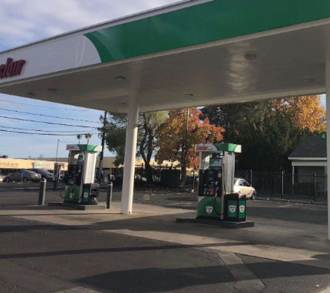 Sinclair Gas Station - Sacramento, CA