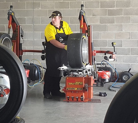 Katoomba Tyre Service - Katoomba, NSW