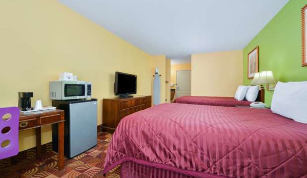 Americas Best Value Inn - Eldon, MO