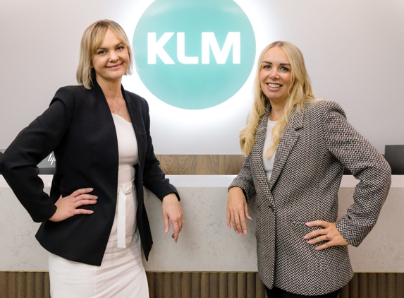 KLM Solicitors Maroochydore - Maroochydore, QLD. Jane Bruxner (PARTNER) & Kelli Martin (Managing Partner)