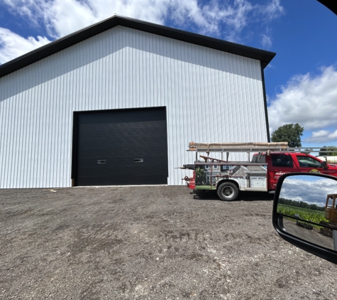 R & R Door Corp - Newfane, NY