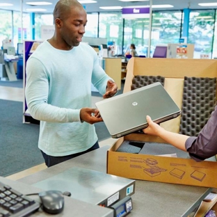 FedEx Office Ship Center - Oak Brook, IL