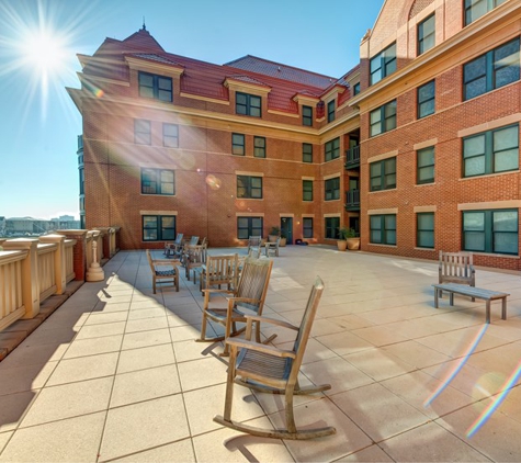 The Station at Potomac Yard Apartments - Alexandria, VA