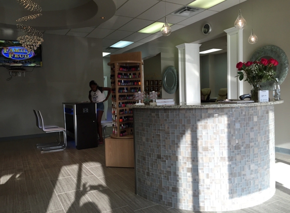 Ace Nails & Spa - Germantown, TN