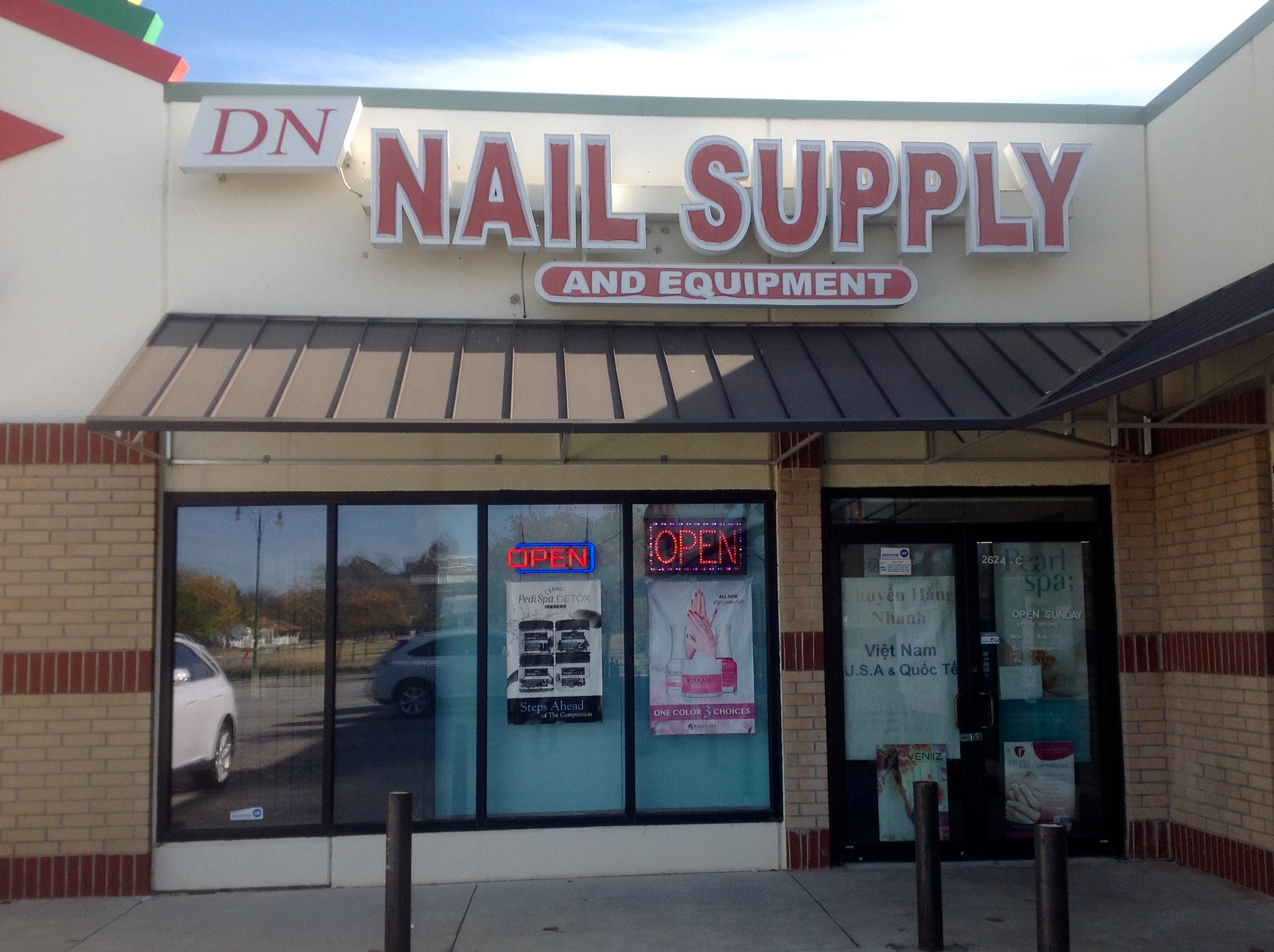 nail supply