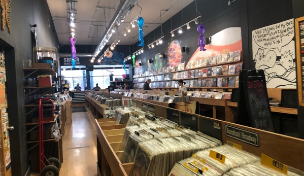 Shuga Records - Chicago, IL