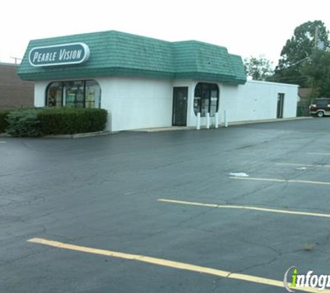 Pearle Vision - Wheeling, IL