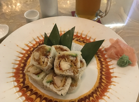 Taste Wei - Poulsbo, WA. Tiger Roll - tempura fresh lobster and spicy tuna with avacado