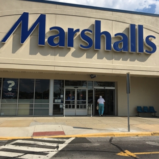 Marshalls & HomeGoods - Burlington, NJ